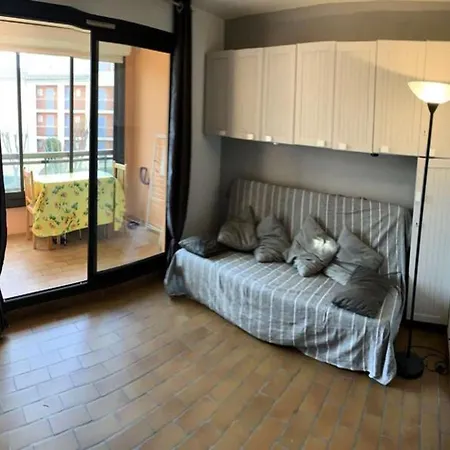Apartament For 4 People Six-Fours-les-Plages